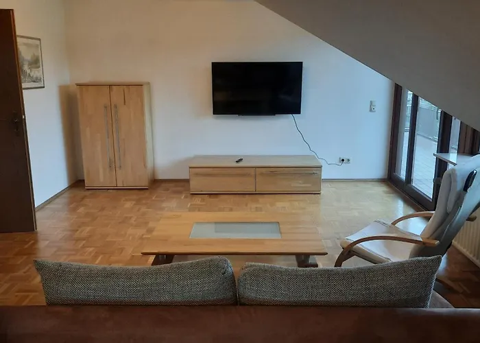 Dachgeschosswohnung In Apartman