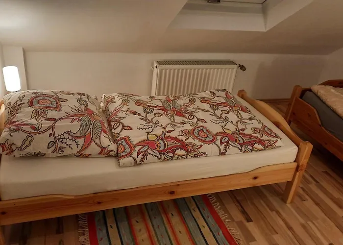 Apartman Dachgeschosswohnung In