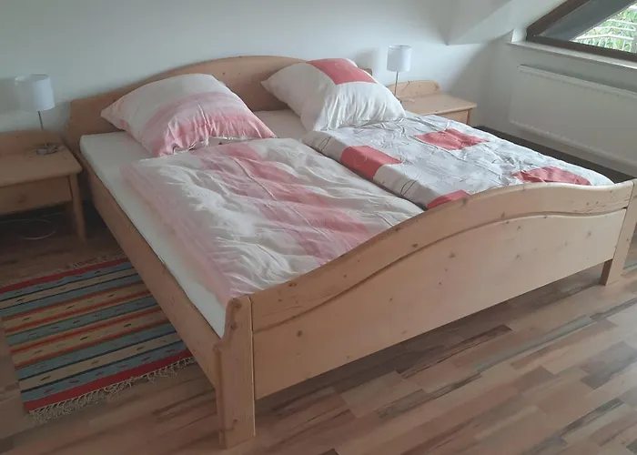 Dachgeschosswohnung In Apartman *