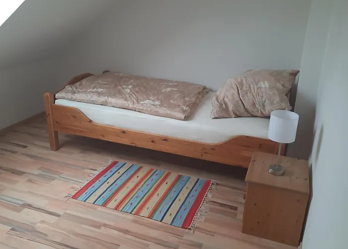 Dachgeschosswohnung In Apartman Künzell